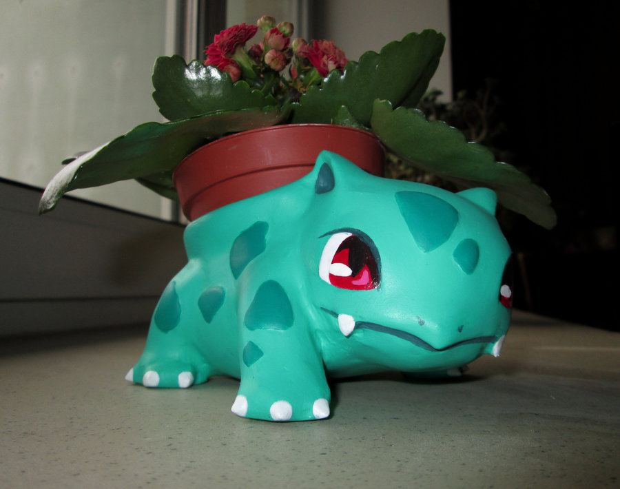 Bulbasaur Pokemon Garden Pot as featured on @pinkmitten. #gardenpot #flowerpot #plantpot #Pokemon #bulbasaur